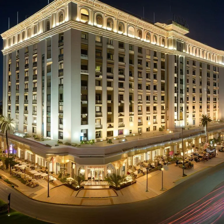Hotel Capital Plaza: Oază de Eleganță și Refined